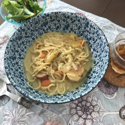 今度からシチューを作った時は残りはパスタにしようと思います^o^